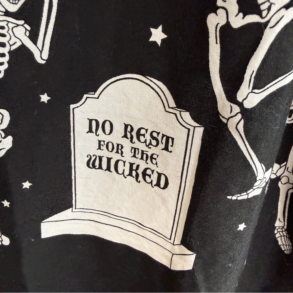 ModCloth x Black Friday Groovin' Graveyard A-Line Dress 16 - Picture 7 of 9